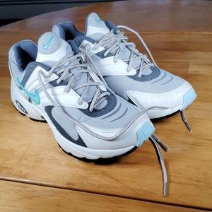 Nike Air 2002 Sneaker